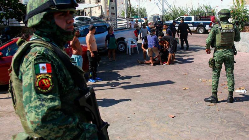 Acapulco ‘se calienta’; ataque a bares deja ocho heridos