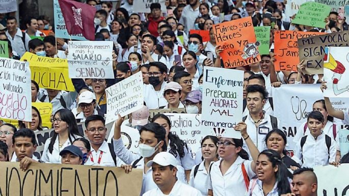 Tras fracaso del Insabi, bajos salarios y abusos en el IMSS-Bienestar