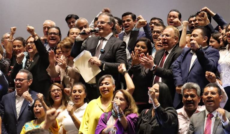 Ebrard reclutó en la SRE operadores de campaña para su aspiración presidencial