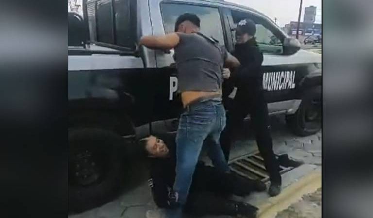 Sujeto golpeó a mujer policía de San Andrés Cholula; le lastimó la nariz [Video]
