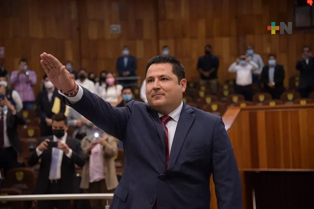 Nuevo presidente del IVAI David Jiménez está denunciado por corrupción a su paso por el Registro de Propiedad y archivo de notarias
