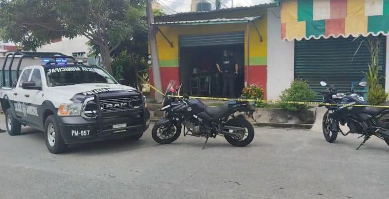 Escapa por la puerta falsa