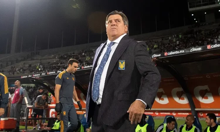 Piojo Herrera llama malinchistas a los directivos de Liga MX