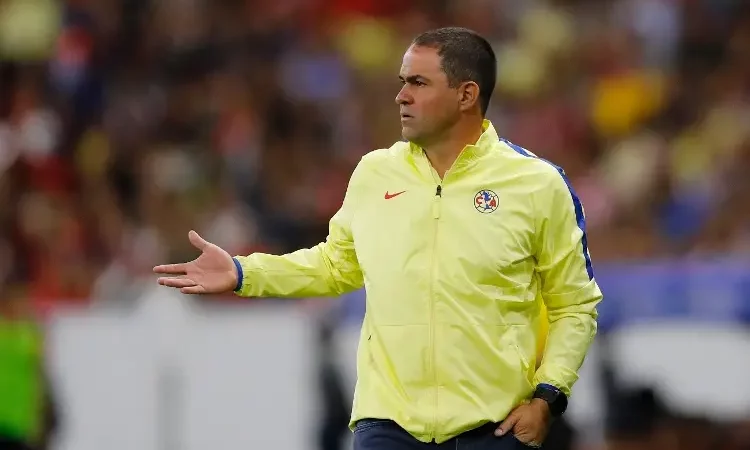 André Jardine NO es DT del América en los registros de la Liga MX