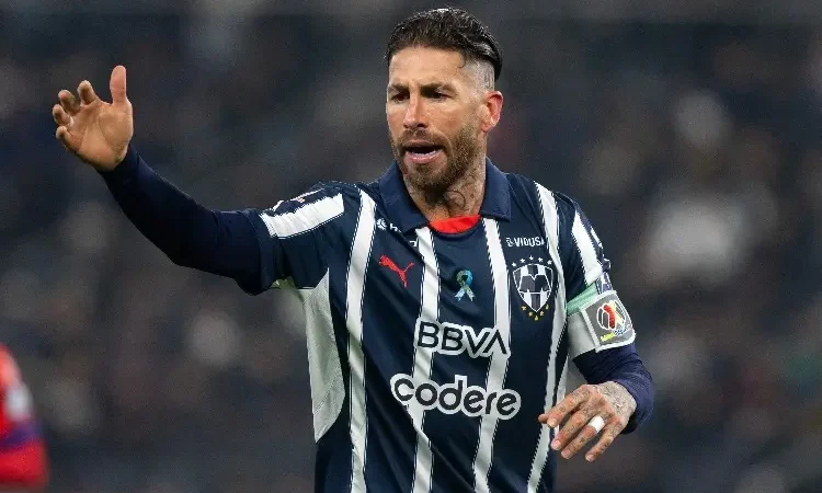 Sergio Ramos es un jugador que intimida, asegura DT de Rayados