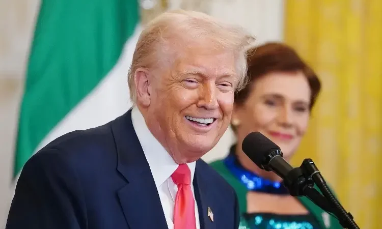 Trump congela fondos a la Universidad de Pensilvania por atletas transgénero