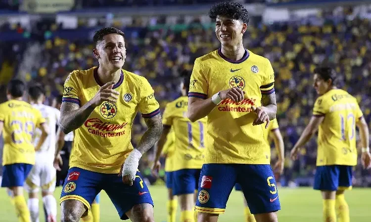 América golea a Tigres y sigue como superlíder