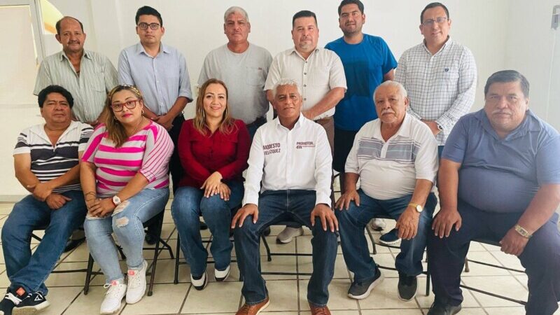 Equipo político veracruzano se une a Modesto Velázquez