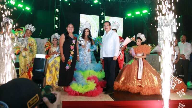Gran noche de Coronación en el Carnaval de los Cítricos