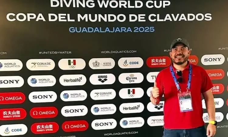 Juez veracruzano en el mundial de clavados en México
