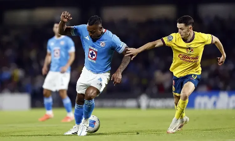 Cruz Azul elimina al América de la Concachampions