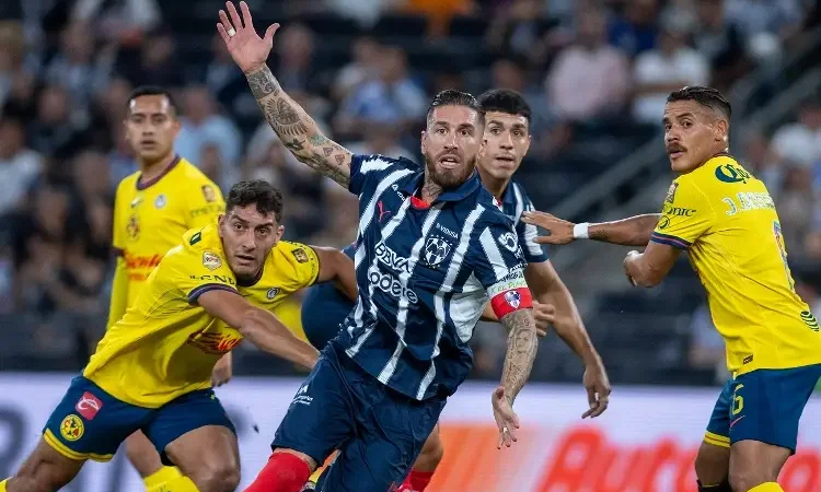 El tricampeón está en crisis, América pierde ante Rayados
