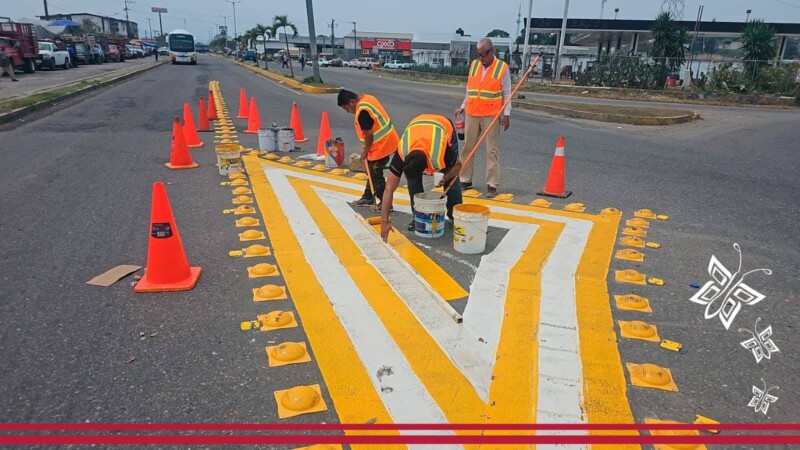 Mejoran señalética en accesos al municipio