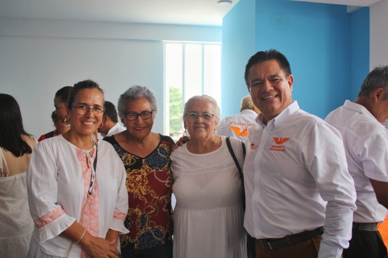 Ángel Belli se compromete con las mujeres de Martínez de la Torre