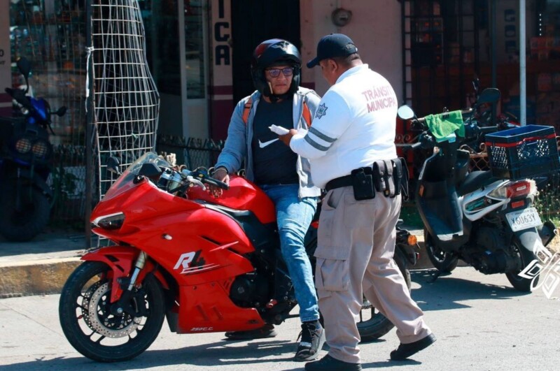 Autoridades de vialidad exhortan a la población conducir con precaución y responsabilidad
