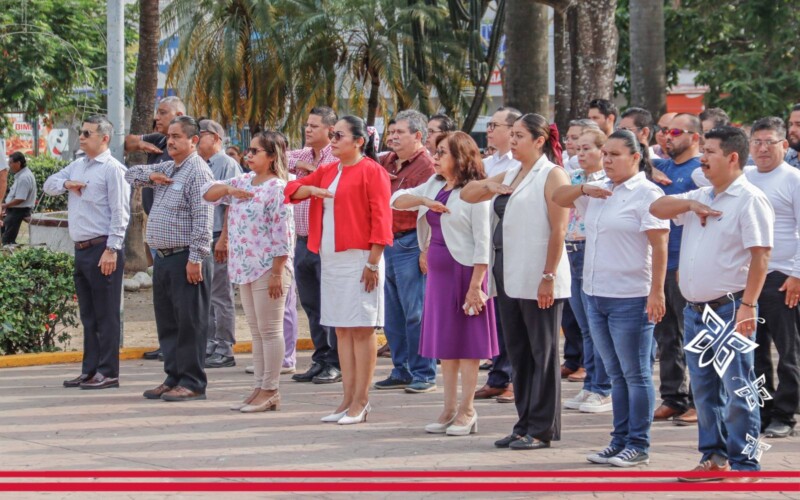 Alcaldesa llama a la conciliación tras comicios