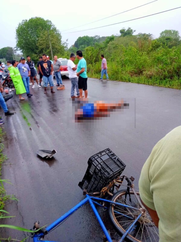 Motociclista provoca tragedia