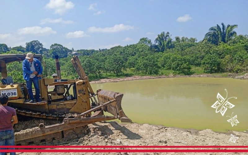Ollas de agua, un respiro para el campo