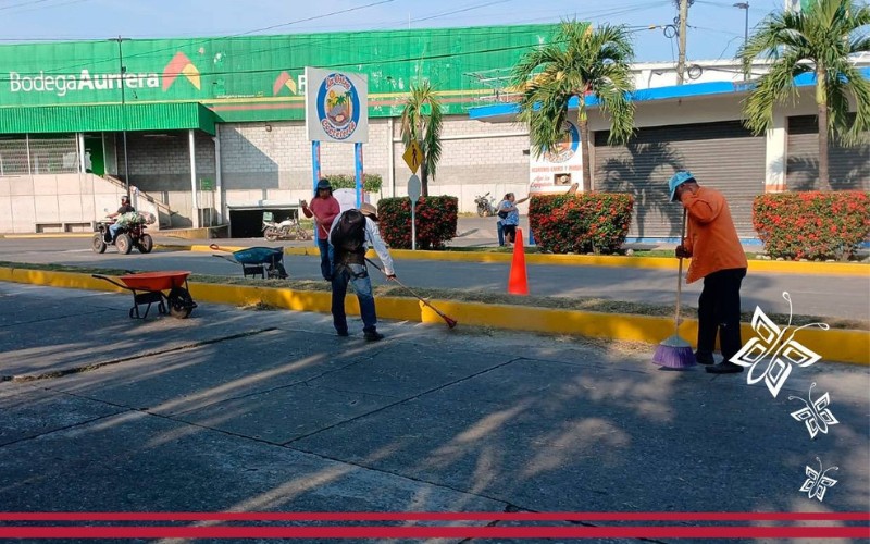 Gobierno Municipal embellece bulevares de Martínez de la Torre