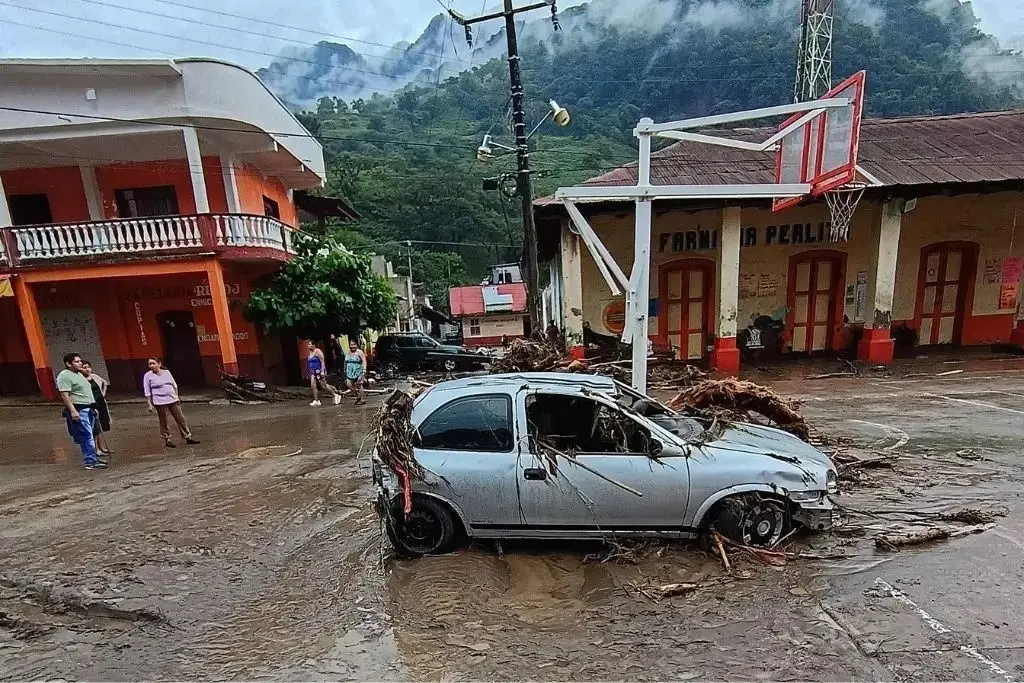 Suman 66 muertos y 7 mil 572 damnificados por lluvias en cinco estados