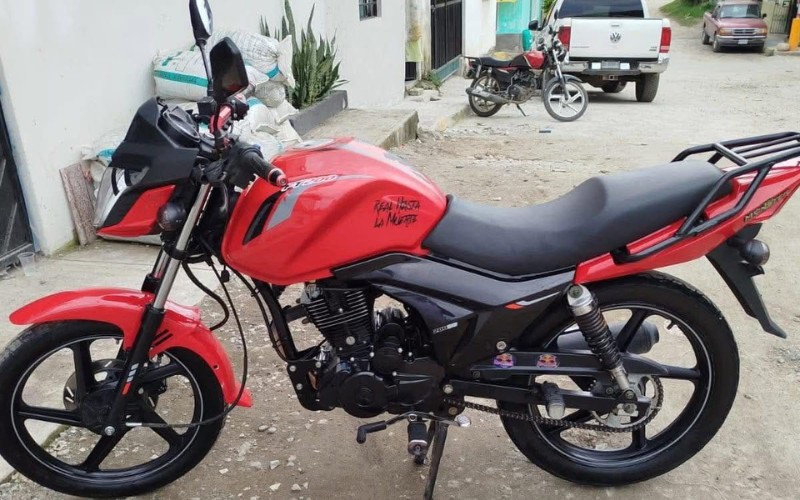 Roban moto ¡frente a la Fiscalía!