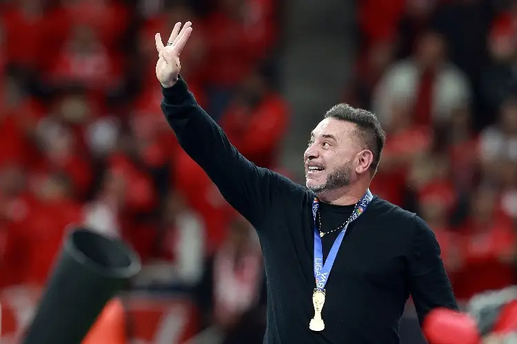 El director técnico Antonio Mohamed se iría de Toluca