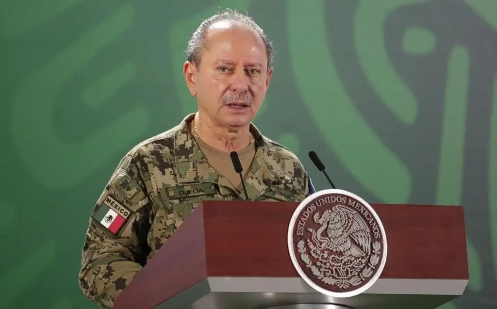 Descarta Sheinbaum investigación por huachicol fiscal contra el exsecretario de Marina de AMLO