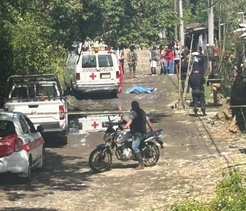 Asesinado a machetazos