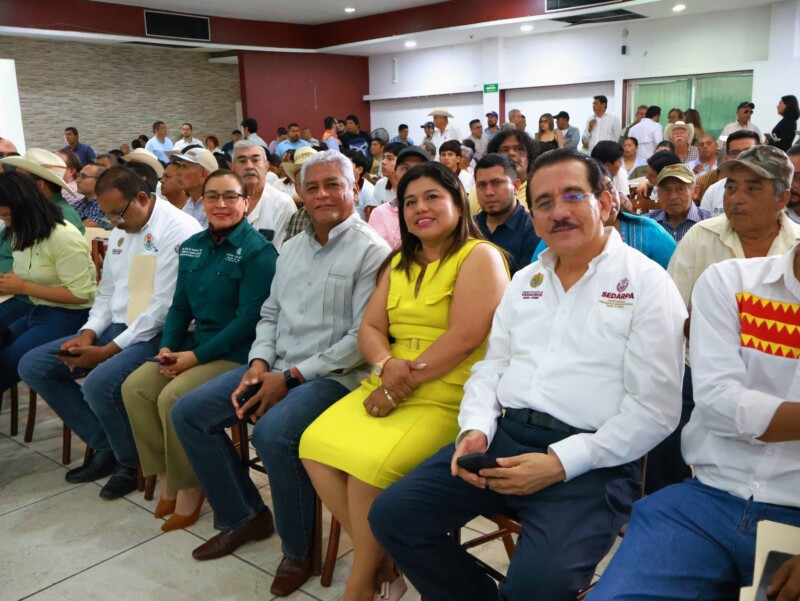 Se realiza el 2º Foro Citrícola “Nuestra Citricultura, Nuestra Ley”