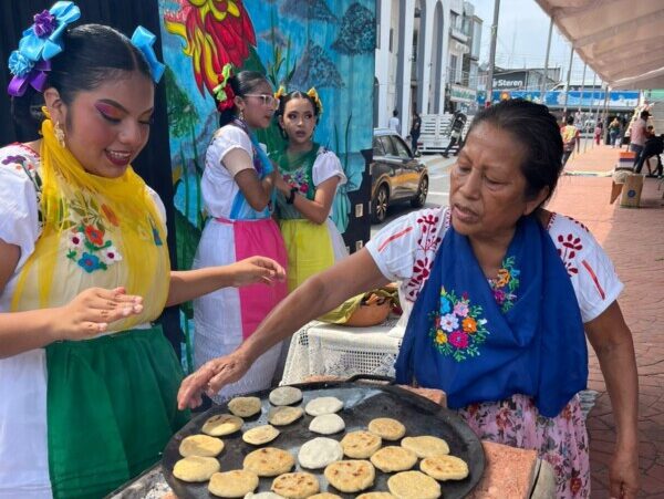 Directora del COBAEV dijo que aquí no hay cultura ni tradición