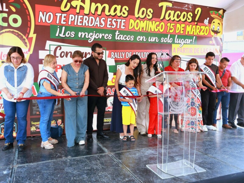 Yuli Alavez reconoce el esfuerzo y dedicación de los taqueros martinenses