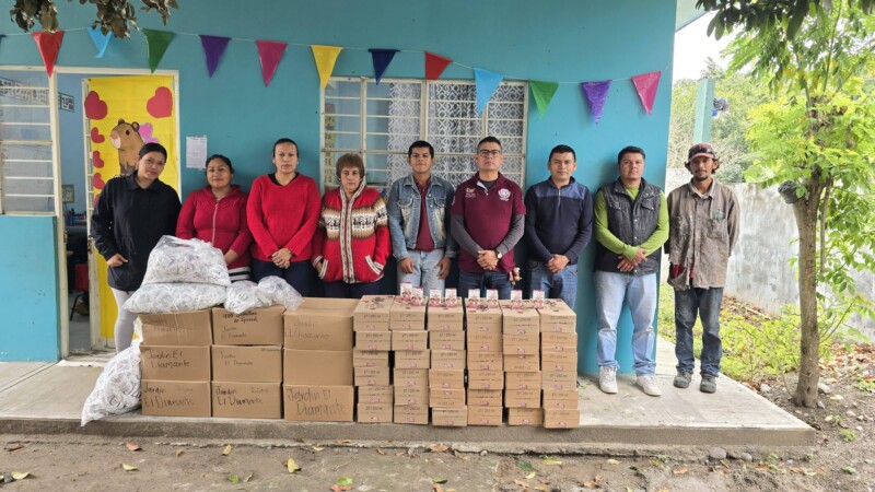 Avanza distribución de apoyos alimentarios en comunidades y colonias del municipio