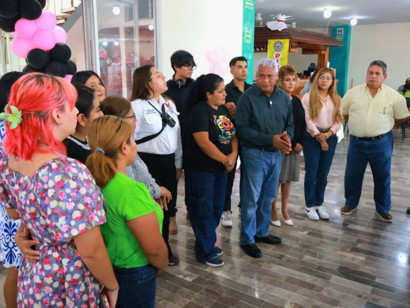Inauguración de la Plaza de Artesanos y Comerciantes en el malecón de Martínez de la Torre