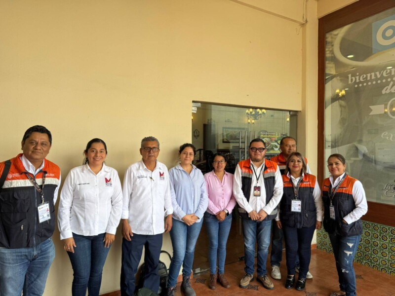 Capacitan a productores en uso seguro de agroquímicos