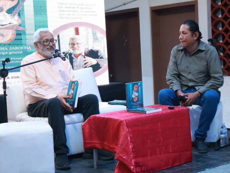 Éxito total en la presentación del libro “Décima Jarocha: Antología General”