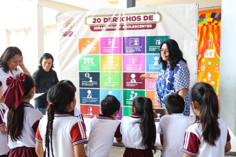 Feria SIPINNA en Escuela Libertadores de América