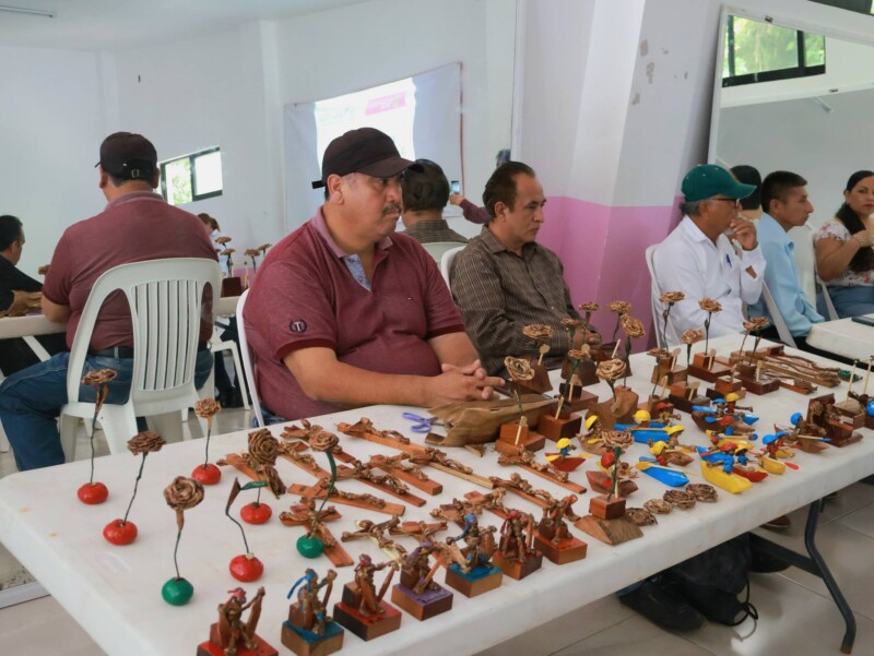 Participa el municipio en capacitación regional para artesanos y promotores culturales