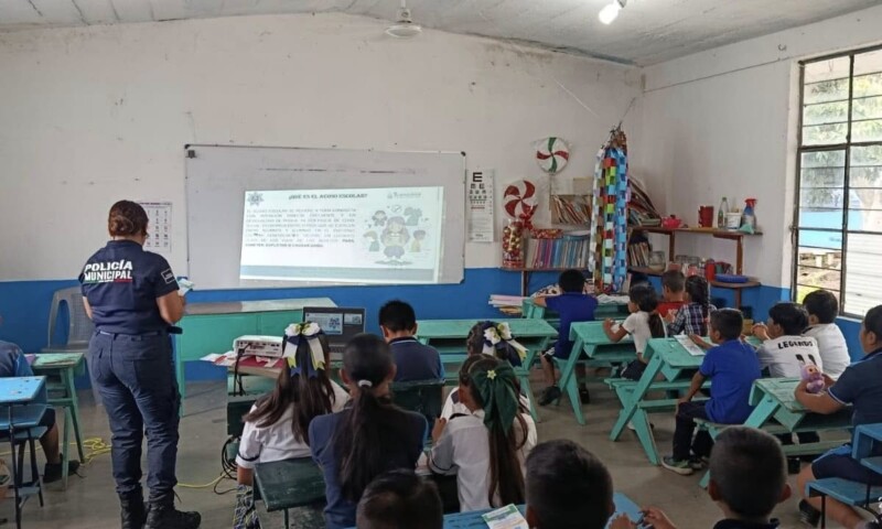 H. Ayuntamiento de Tlapacoyan promueve entornos escolares seguros con charlas preventivas